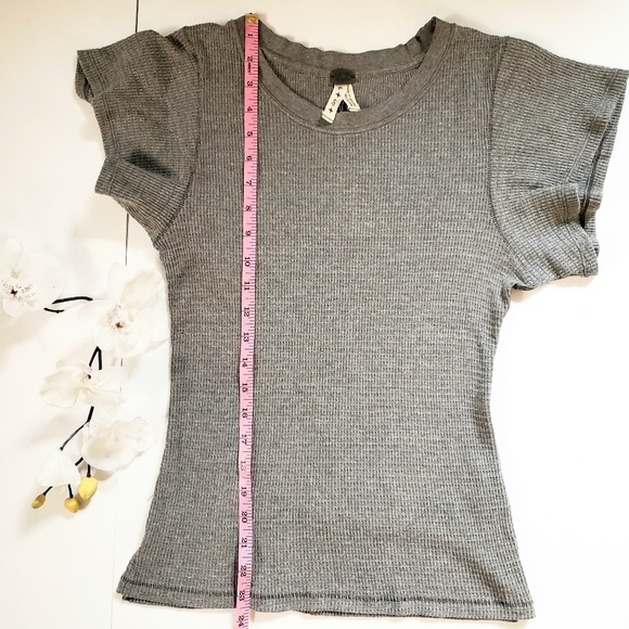 Free People We The Free Flutter Sleeve Tee NWT - Picture 7 of 7